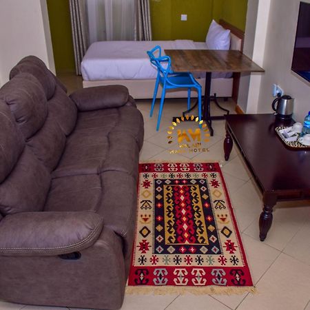 Walabi Mara Hotel Narok Zewnętrze zdjęcie