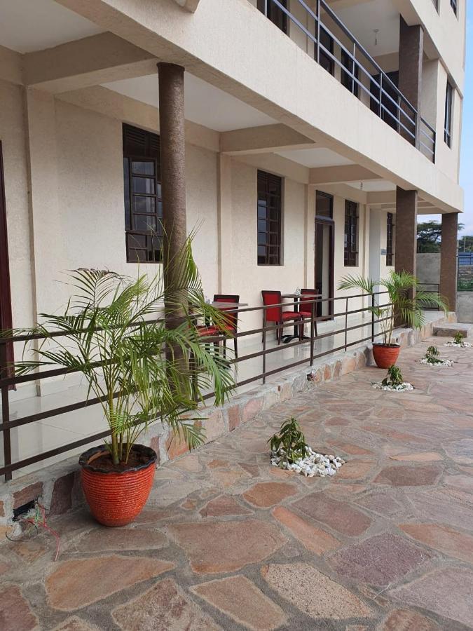 Walabi Mara Hotel Narok Zewnętrze zdjęcie